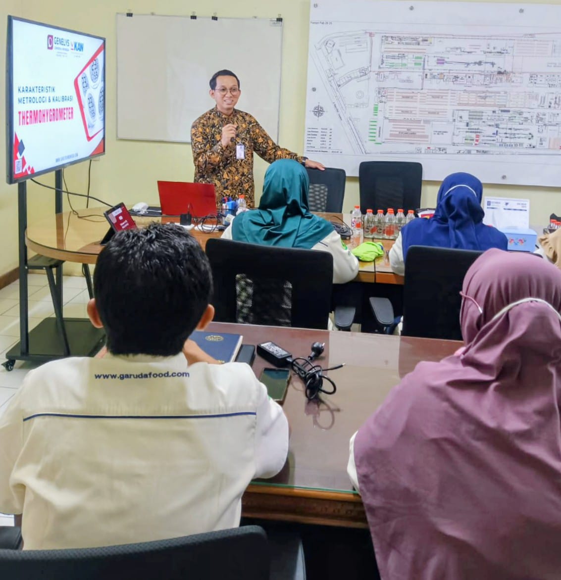 Pelatihan kalibrasi Thermohygrometer