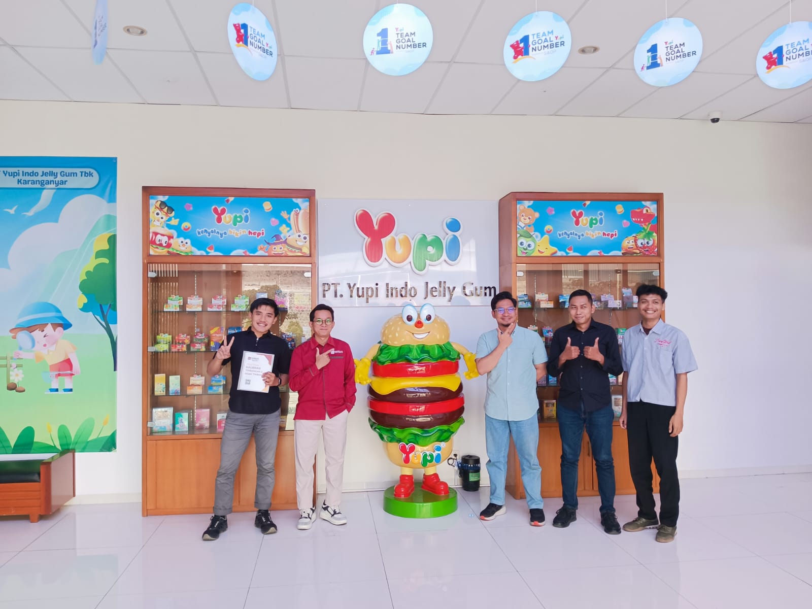 Pelatihan PT Yupi Indo Jelly Gum Tbk